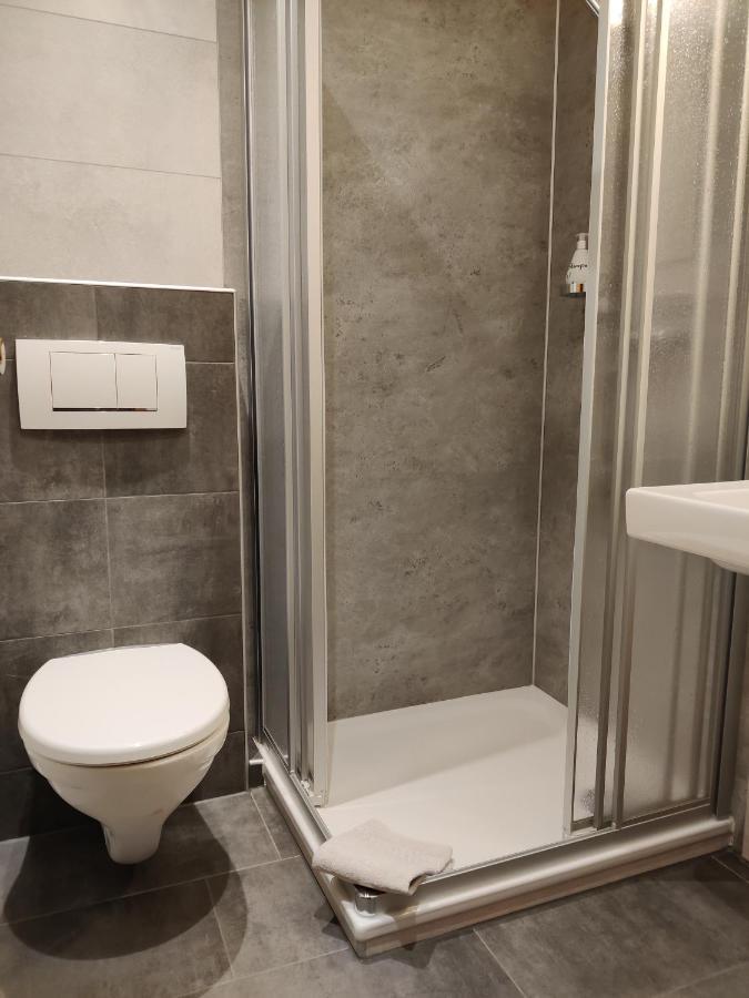 Alt Reinsport Hotel Piesport Ngoại thất bức ảnh
